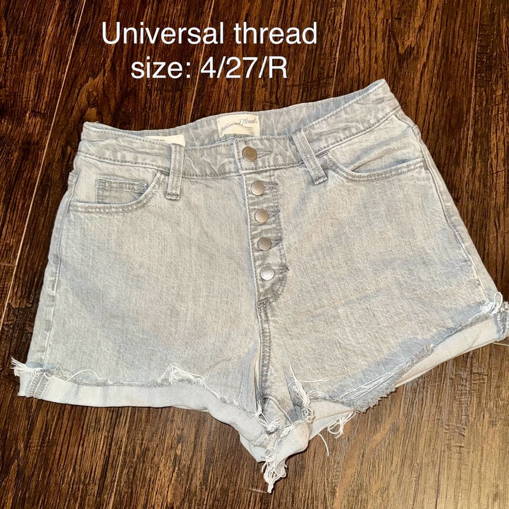 Universal Thread light gray Wash Button-Front Denim vintage midi Shorts